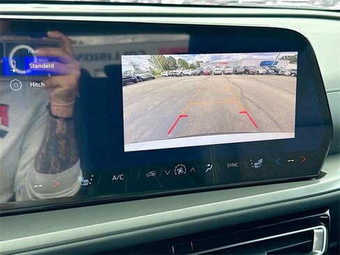 New 2026 Chevrolet Traverse LT w/ LPO, Floor Liner Package image 17