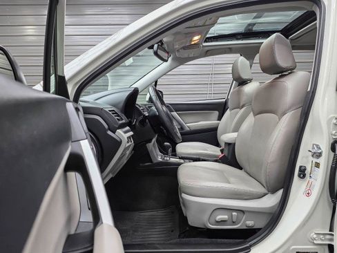 Used 2015 Subaru Forester 2.5i Limited AWD/4WD image 13
