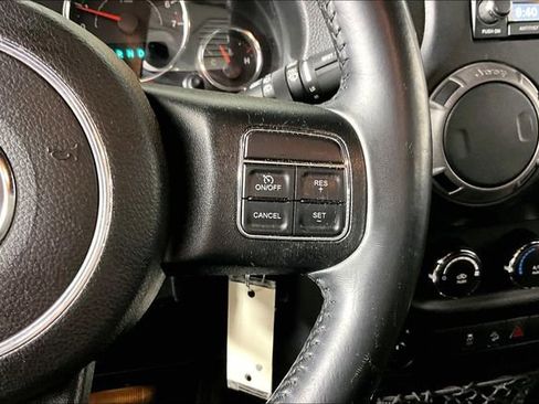 Used 2015 Jeep Wrangler Unlimited Sport w/ Quick Order Package 24S AWD/4WD image 11