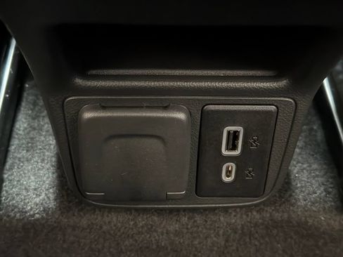 Used 2023 Chevrolet TrailBlazer RS w/ Sun and Liftgate Package FWD image 31