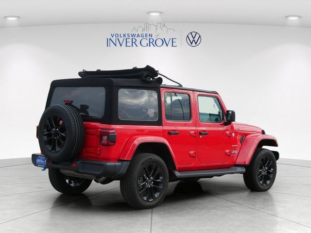 Used 2024 Jeep Wrangler Unlimited Sahara w/ Safety Group AWD/4WD image 7