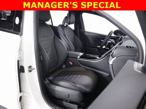 Certified 2025 Mercedes-Benz GLC 300 4MATIC image 45