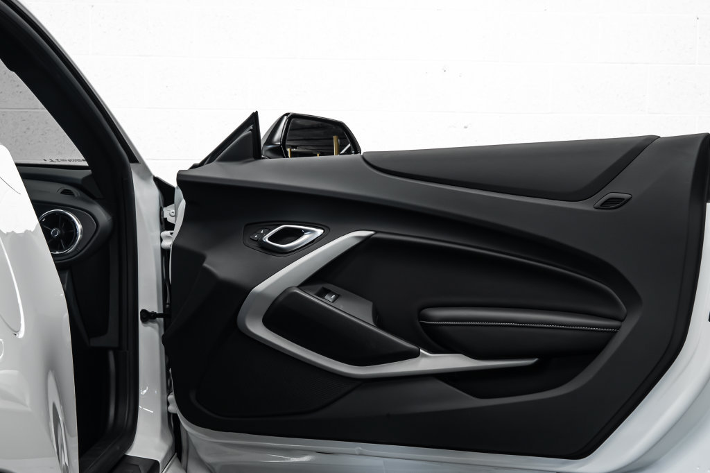 Used 2022 Chevrolet Camaro SS RWD image 19
