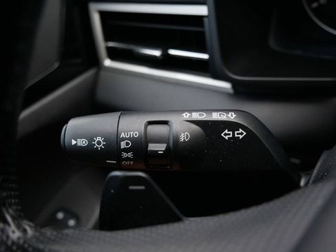 Used 2025 Mitsubishi Outlander SE AWD/4WD image 20