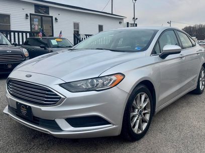 Used 2017 Ford Fusion SE