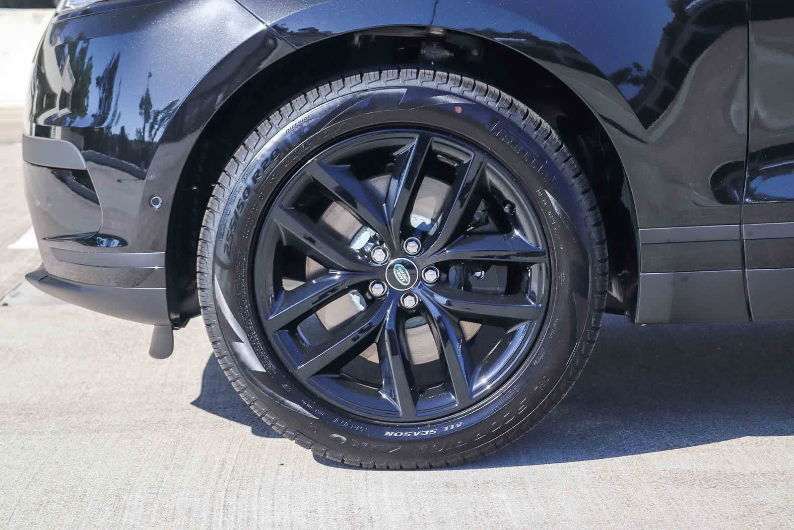New 2026 Land Rover Range Rover Velar S AWD/4WD image 9