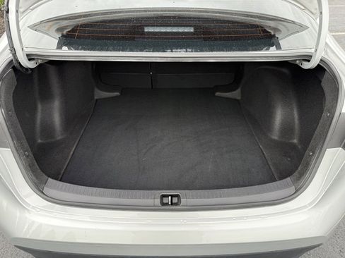 Certified 2024 Toyota Corolla LE image 33