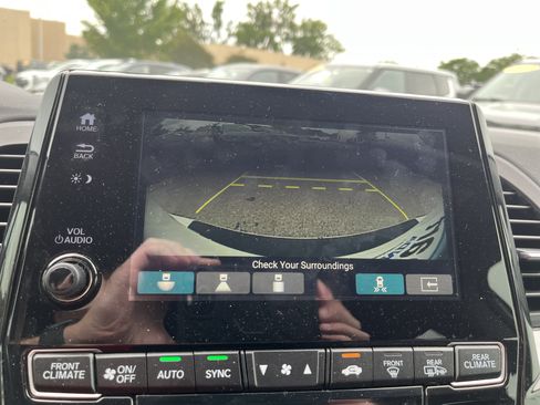 Used 2018 Honda Odyssey Elite image 29