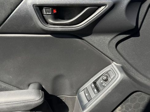 Used 2024 Toyota GR86 Premium image 24