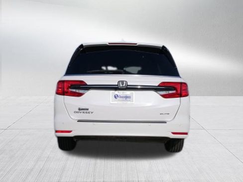 Certified 2024 Honda Odyssey Elite image 4