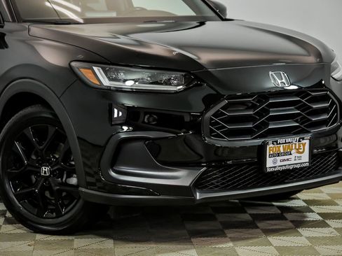 Used 2024 Honda HR-V Sport image 2