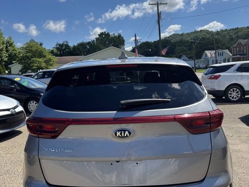 Used 2021 Kia Sportage LX AWD/4WD image 6
