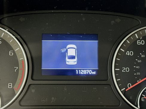 Used 2019 Kia Optima S w/ S Panoramic Sunroof Package image 16