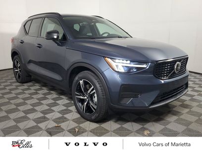 Used 2026 Volvo XC40 B5 Core