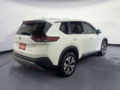 Used 2023 Nissan Rogue SV AWD/4WD image 7