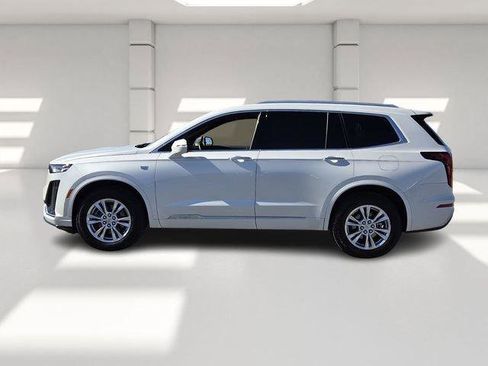 Used 2024 Cadillac XT6 Luxury w/ LPO, Floor Liner Package image 3