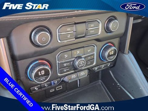 Used 2021 Chevrolet Suburban High Country AWD/4WD image 22