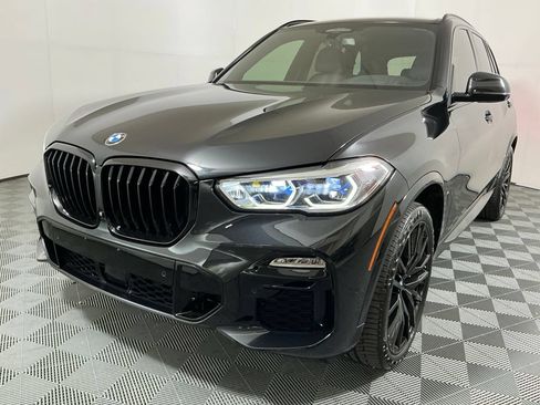 Used 2021 BMW X5 M50i w/ Executive Package AWD/4WD image 2