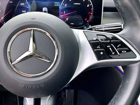 Certified 2023 Mercedes-Benz C 300 4MATIC Sedan image 21