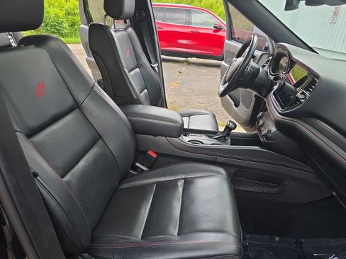 Used 2021 Dodge Durango R/T w/ Technology Group AWD/4WD image 10