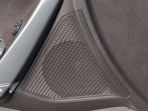 Used 2015 Hyundai Santa Fe GLS w/ Option Group 02 image 30