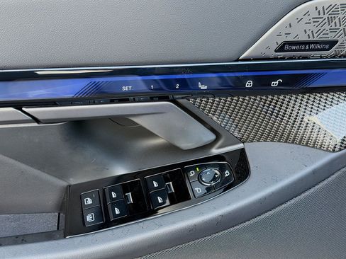 New 2027 BMW M5 w/ Carbon Package AWD/4WD image 23