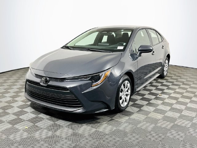 Certified 2026 Toyota Corolla LE FWD image 4