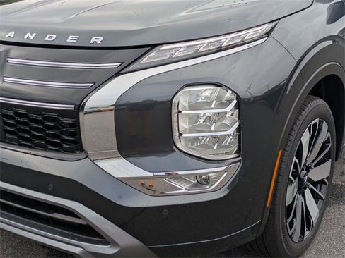 New 2025 Mitsubishi Outlander SEL image 10