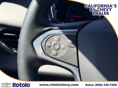 Used 2023 Chevrolet Traverse LT AWD/4WD image 23