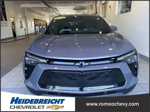 Used 2024 Chevrolet Blazer EV LT AWD/4WD image 40