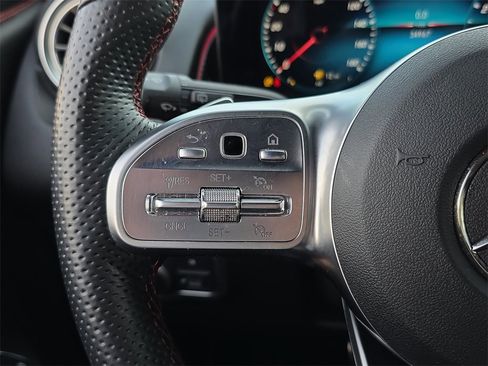 Used 2022 Mercedes-Benz GLB 35 AMG 4MATIC image 20