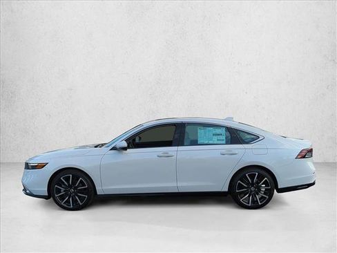 New 2026 Honda Accord Touring image 5