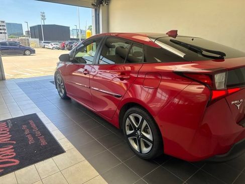 Used 2022 Toyota Prius XLE FWD image 15