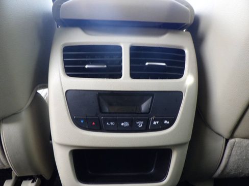 Used 2014 Acura MDX SH-AWD w/ Technology Package image 32