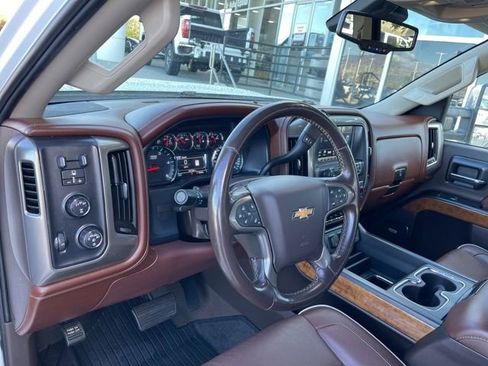 Used 2019 Chevrolet Silverado 3500 High Country w/ Duramax Plus Package image 8