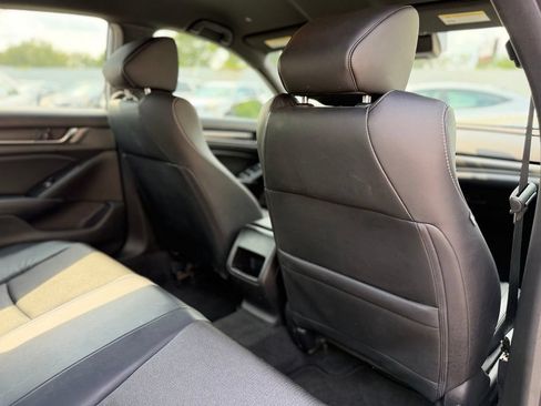 Used 2018 Honda Accord Sport image 23