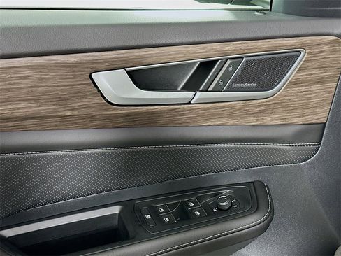 New 2026 Volkswagen Atlas SEL Premium R-Line image 21