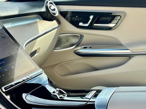 Certified 2024 Mercedes-Benz CLE 300 4MATIC Coupe image 35