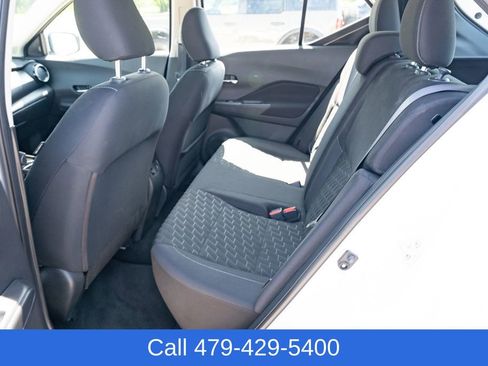 Used 2023 Nissan Kicks SV w/ Interior Electronics Package FWD image 30