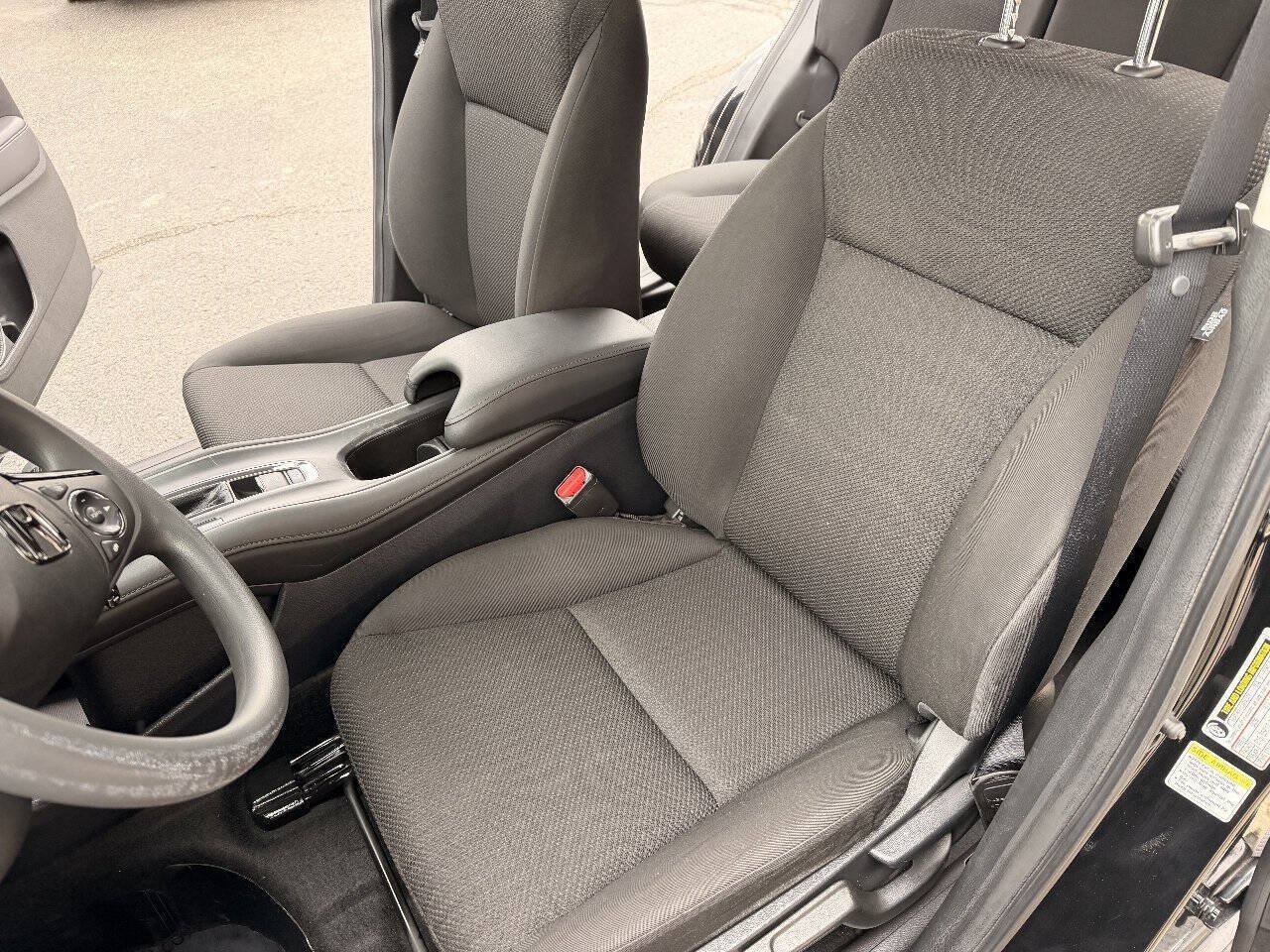 Used 2016 Honda HR-V EX image 10