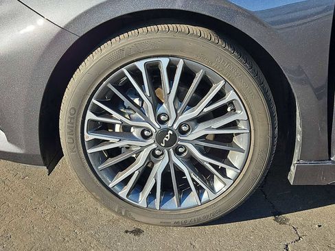 Used 2023 Kia Forte GT-Line w/ GT-Line Premium Package image 14