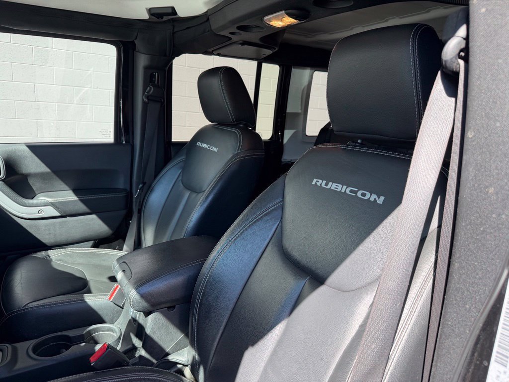 Used 2017 Jeep Wrangler Unlimited Rubicon AWD/4WD image 19