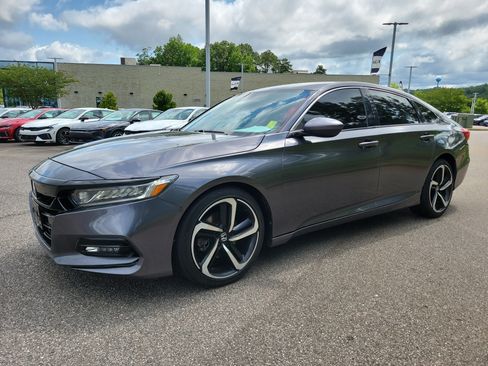 Used 2020 Honda Accord Sport image 1