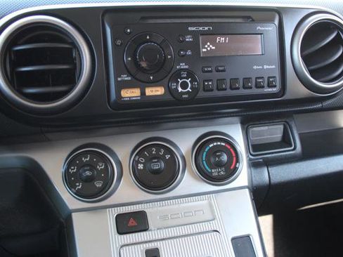 Used 2012 Scion xB image 21