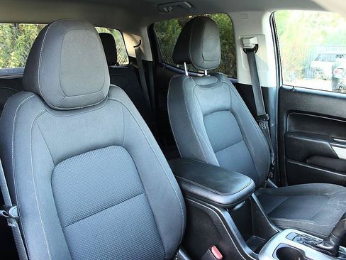 Used 2018 Chevrolet Colorado LT RWD image 22
