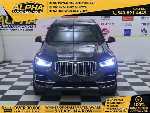 Used 2022 BMW X5 xDrive40i w/ Premium Package image 1