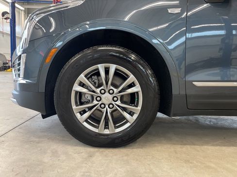 Used 2021 Cadillac XT5 Premium Luxury AWD/4WD image 33