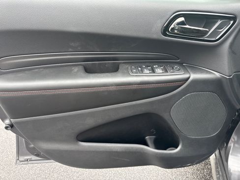 Used 2025 Dodge Durango GT image 10