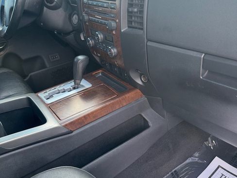 Used 2008 Nissan Titan XE AWD/4WD image 14