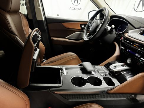 Certified 2023 Acura MDX FWD w/ Technology Package image 34